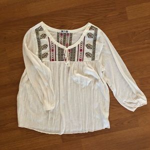 American Eagle Cream Long-sleeves Shirt